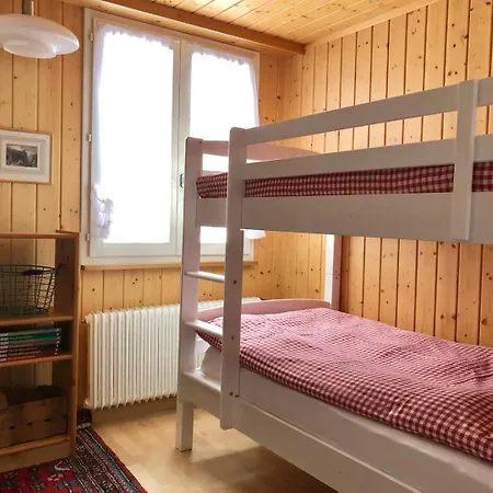 World-famous Valley View King Bed & Laundry