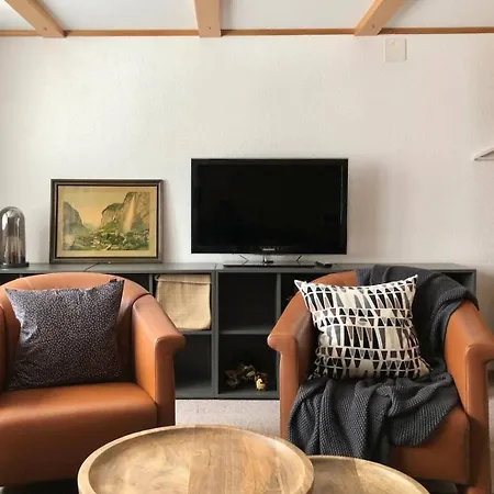 The Valley View-swiss Charm-free Parking