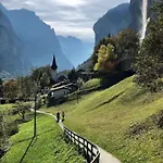 Apartment The Valley View-swiss Charm-free Parking *